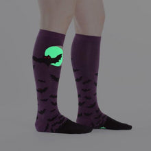 Load image into Gallery viewer, KNEE HIGH FUNKY- BATNADO