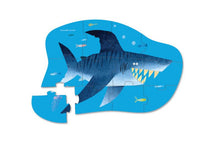Load image into Gallery viewer, MINI PUZZLE- SHARK CITY 12 PCS
