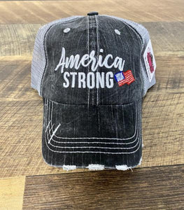 TRUCKER HAT-AMERICA STRONG